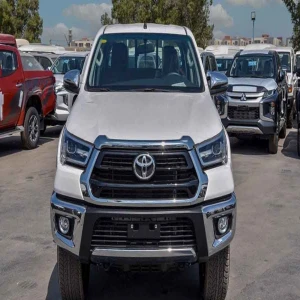 2018 2019 2020 2021 used Toyota Hilux pickup diesel