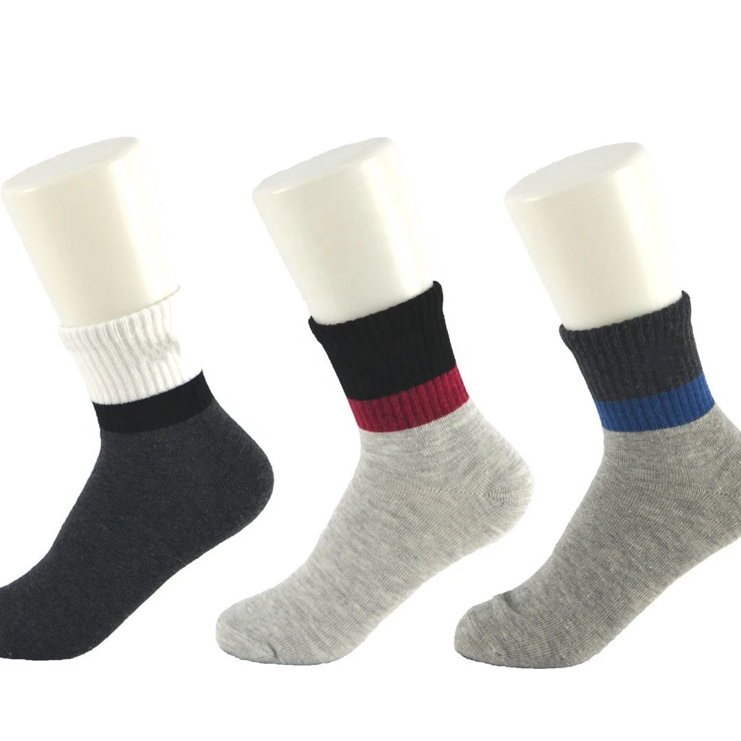 2020 New style custom logo professional short soft sport socks