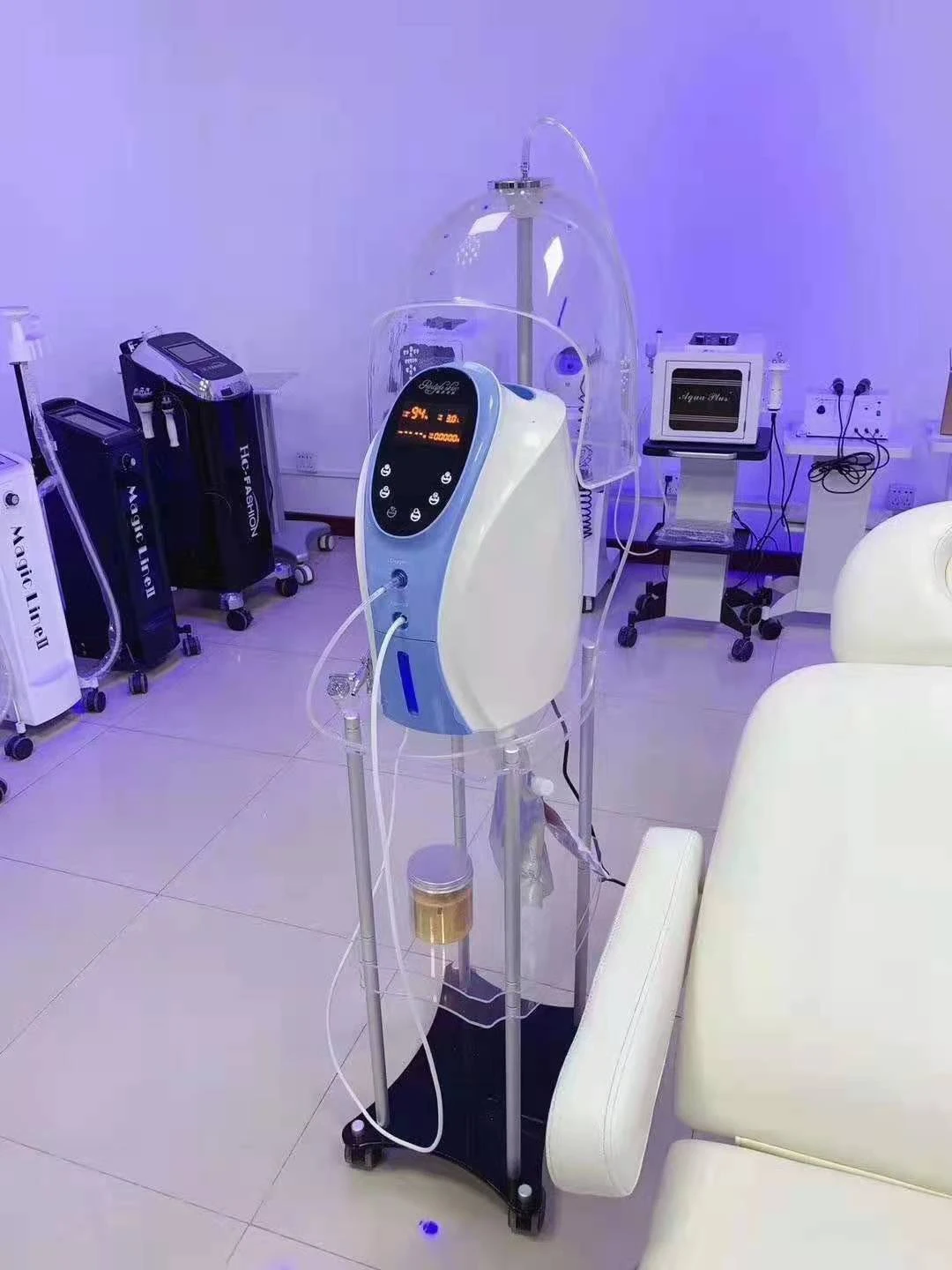 2021 Hottest O2toderm oxygen therapy machine oxygen spray gun spa oxigen facial machine oxygen dome