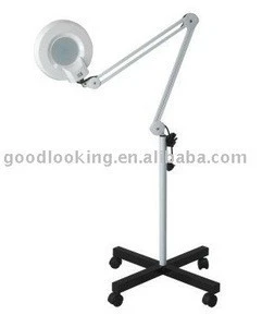 cold magnifying lamp