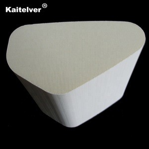 Cordierite honeycomb ceramic monolith substrate/catalyst carrier/catalyst support for car auto &amp; motorcycle catalytic converter