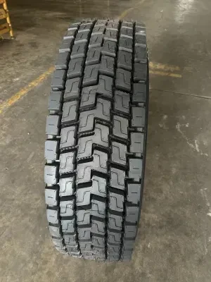 Double Coin Brand Truck Tyre Heavy Duty Over Load High Quality Rlb451 Medium- and Long-Distance (medium- and short-distance good road) Freight Drive Shaft Tyre
