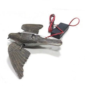 Flying Bird Decoy With Wings And Tail Electric Shooting Hunting Decoy Plastic Bird Decoy