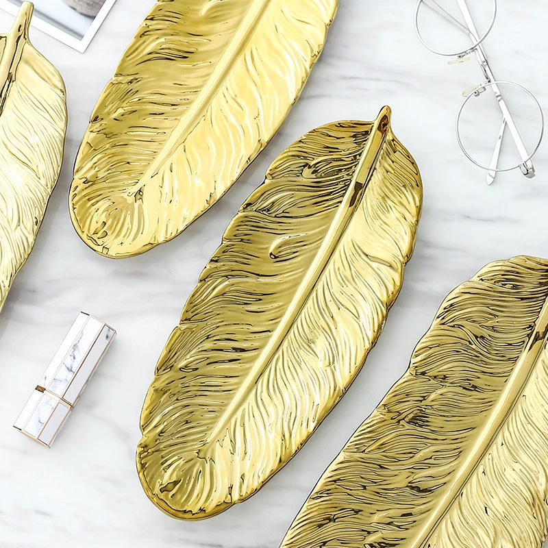 Gold ceramic electroplate leaf shaped decoration plate for wholesale