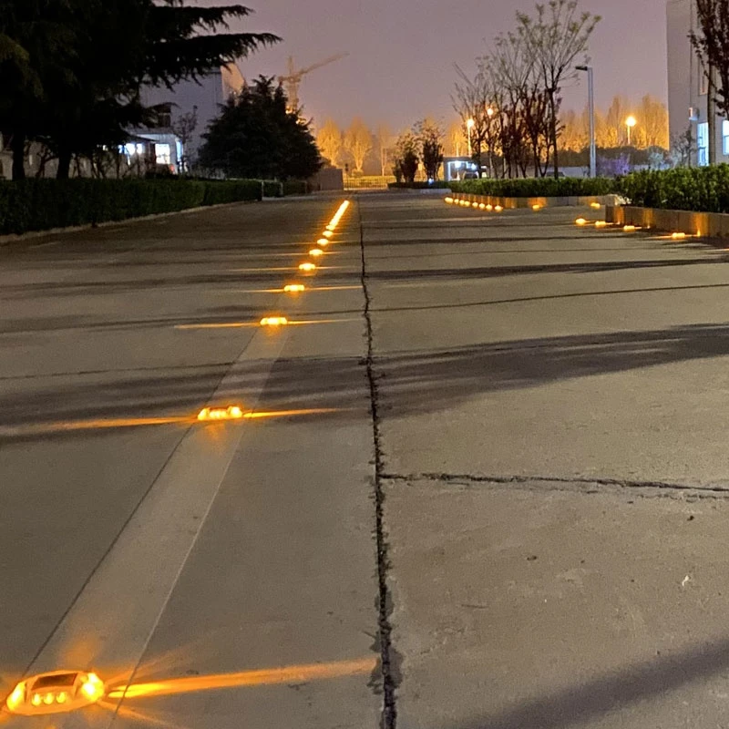 High brightness led with 100000 hours of working time solar reflector road lights led road stud cat eyes waterproof IP68