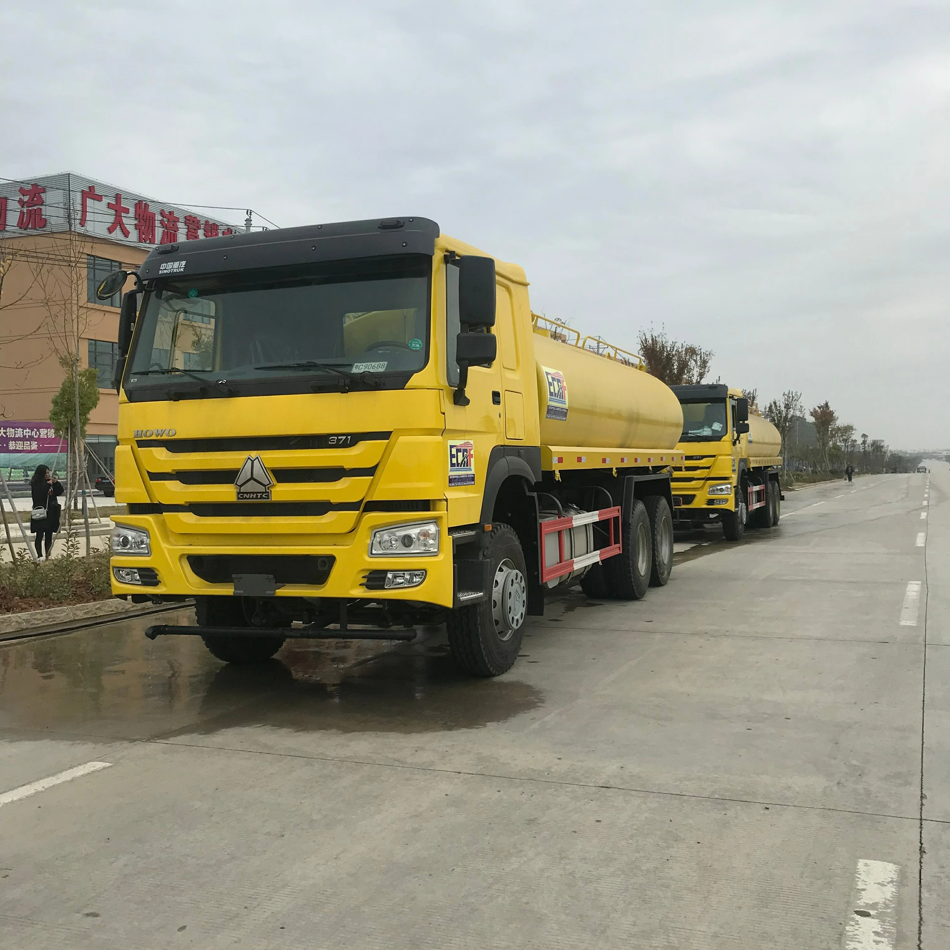 HOWO 5000 gallon Water Tank Truck, Water Sprinkler Truck, Water Bowser Tanker Truck for sales