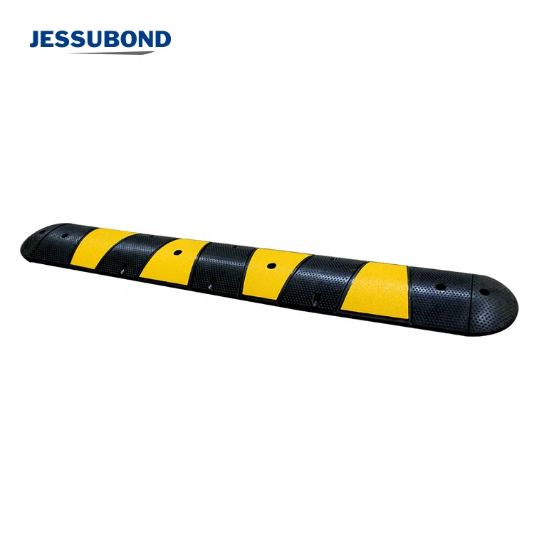 New Integral 6 Foot Reflective Rubber Speed Hump 1830*300*58mm Speed Bump for Road Safty