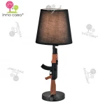 Private Label Incandescent Bulbs Resin Ak47 Rifle Table Reading Lamp