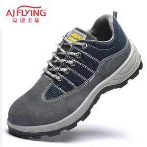 Safety shoes for worker with steel top cap anti-smashing