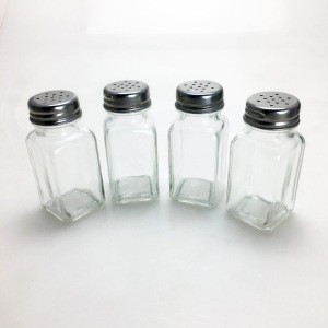 Salt pepper shaker seasoning can spice bottle for kitchen with stainless steel top