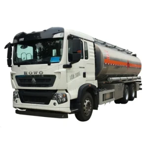 Used Sinotruk HOWO Automatic Heavy Fuel Delivery Truck 3 Axle 8X4 35000L 30cbm 200HP Aluminum Alloy Chemical Liquid Tanker Trail