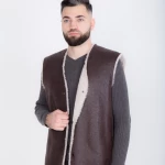 Brown Man Sheepskin Gilet With Pockets And Zipper Closure,100 Percent Natural Brown Fur