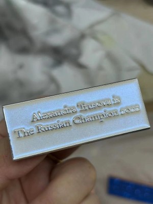 Wholesale gold silver plated reusable staff employee badge name tags for hotel