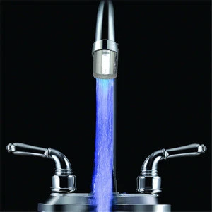 70pcs/lot Multicolor fast flashing Hydropower LED bathroom faucets with blister packing with adaptor