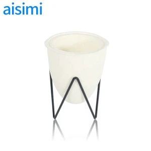Aisimi Hot Sale Cylinder Shape Triangle Small Wrought Iron Stand Flower Pots Planters Decorative Indoor