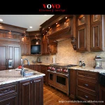 American style luxury cherry solid wood kitchen cabinets imported from China