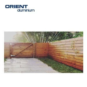 Cheap Wooden Fencing and Gates Panels for Garden and Landscape Building