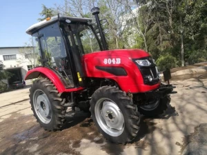 Factory Directly 60Hp 4Wd Farm Wheel Tractor LT604 with Drive Cab