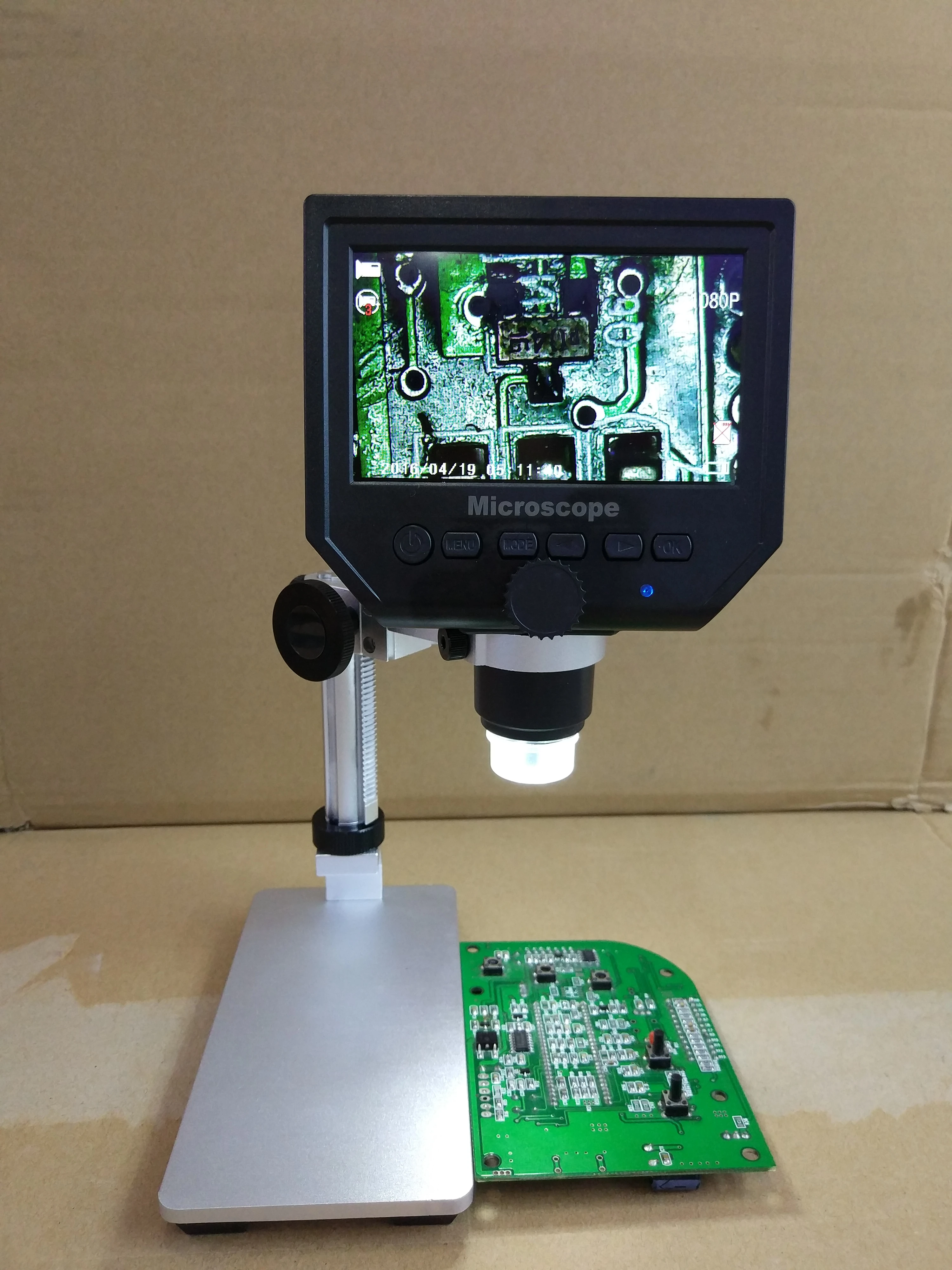 G600 600x 4.3&quot; 3.6mp Lcd Display Electronic Digital Microscope With Adjustable Metal Stand Continuous Magnification