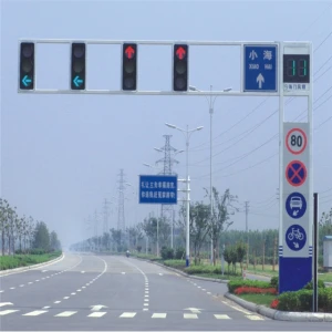 Galvanized Steel Monitoring traffic poles in city/traffic sign pole