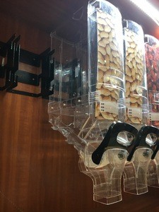 High clear Plastic spice dispenser