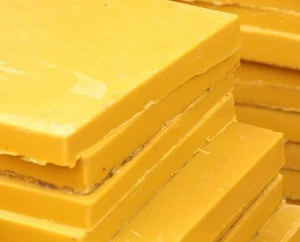 High Quality 100% bulk pure beeswax/bee wax(from the pure largest bee industry base of EU)
