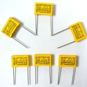 KEMET - Metallized Polypropylene Film EMI Suppression Capacitor R46 Series Class X2 310 VAC