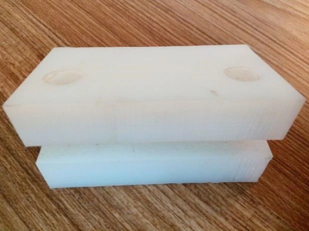 [Longya] CNC Machined or injection molded custom nylon slide block
