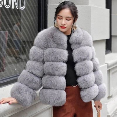 New Arrival Winter Warm Fluffy Thick Fake Fox Fur Short Coat Women Europe Faux Fur Style Coats