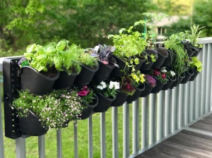 Outdoor Plastic Artificial Green Flower Wall Garden Supplies Green Wall Planters