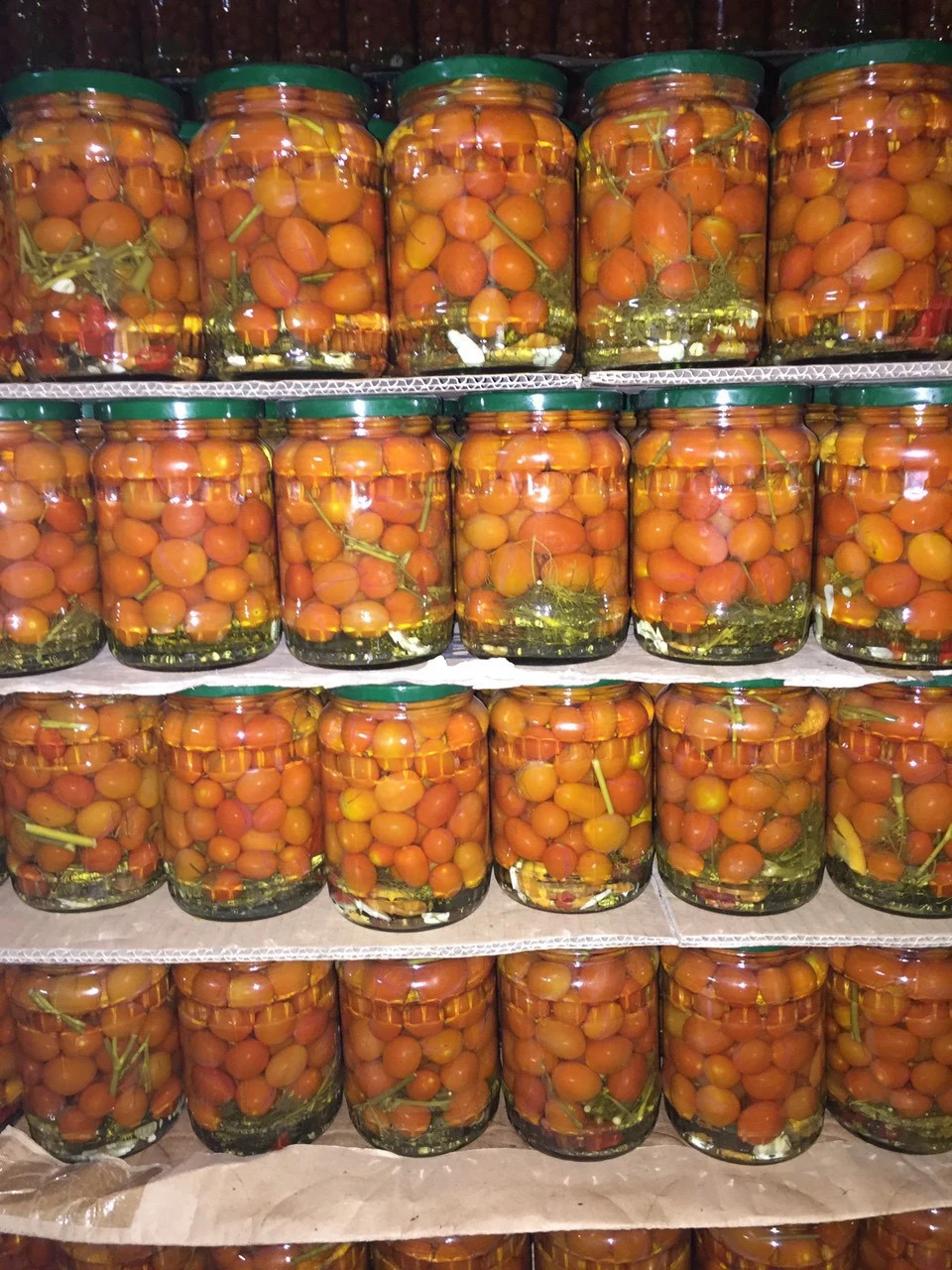 Special Taste Natural Vinegar Baby Tomatoes In Glass Jar 720ml For Healthy Skin Europe Export