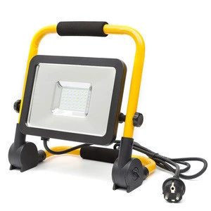 Trade Assurance 30 W waterproof portable folding led flood lighting