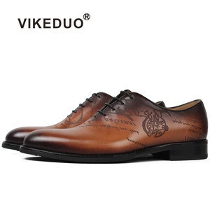 VIKEDUO 2019 Latest Men Oxford Shoes Pictures Mens Footwear Private Label Laser Letters Brown Hand Made Dress Shoes Man