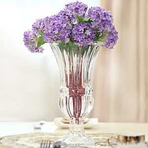 Wholesale Customized Relievo light luxury crystal French transparent Nordic Vase Home decoration Clear Glass Flower Vase