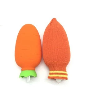 Wholesale price colourful winter helper Silicone hot water bottle carrot shape hand warmer bottle