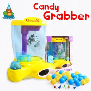 B/O MINI candy grabber machine toys funny plastic candy toys table game toy for children