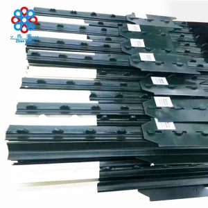 Chinese Factory Direct Sale Green Painted T Post Metal Fence Post Galvanized Steel Post