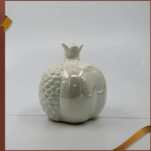 Factory Supply Artificial Apple Fruit Home Decoration Ceramic with Custom Design