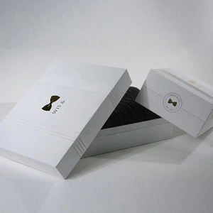 Free samples Wholesale gift paper packaging box custom Men&#039;s T-shirt gift box for sale
