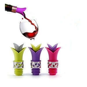 Lily flower Silicone Wine Bottle Stopper Pourer for Glass Wine Cooking Oil Liqueur Flavoring Bottles