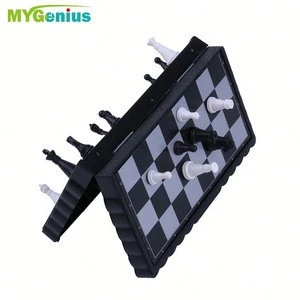 magnetic travel chess game with foldable board ,JIfn
