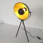 Novelty black bronze  Metal table lamp with tripod stand black