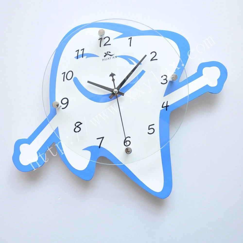 toothshape wall clock