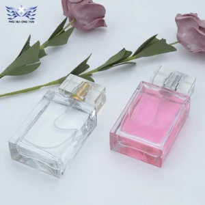 Wholesale 50ml clear colour glass perfume bottle with spray cap