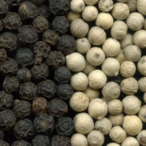 100% PURE ORGANIC BLACK PEPPER / ORGANIC WHITE PEPPER