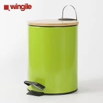 Trash Bin With Bamboo Lid