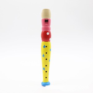 2020 WFU001wholesale educational toys wooden carton flute Musical instrument toys mini flute for baby playing