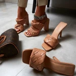 2021 High heels feature woven sandals with sandals high-heeled shoes top brand women 	 high-heeled shoes top brand