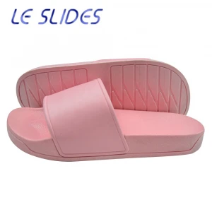 2021 New Design Custom Leather Slides Sandals With Logo PVC Beach Bath Slippers For Women And Men