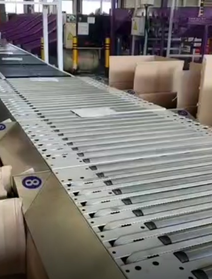 Buy Automatic Narrowband Sorting Machine/logistics Sorting Conveyor ...